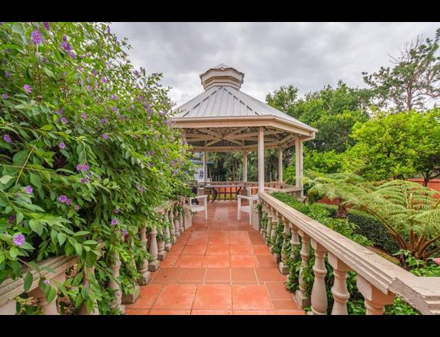 5 BEDROOM HOUSE FOR SALE IN RUIMSIG